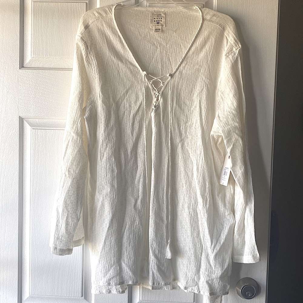 Women’s Billabong swimsuit cover up